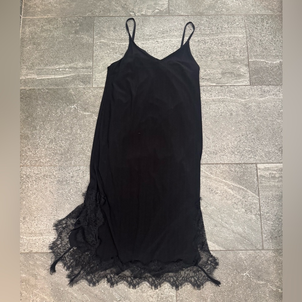 Leith Black Lace Trim Chemise